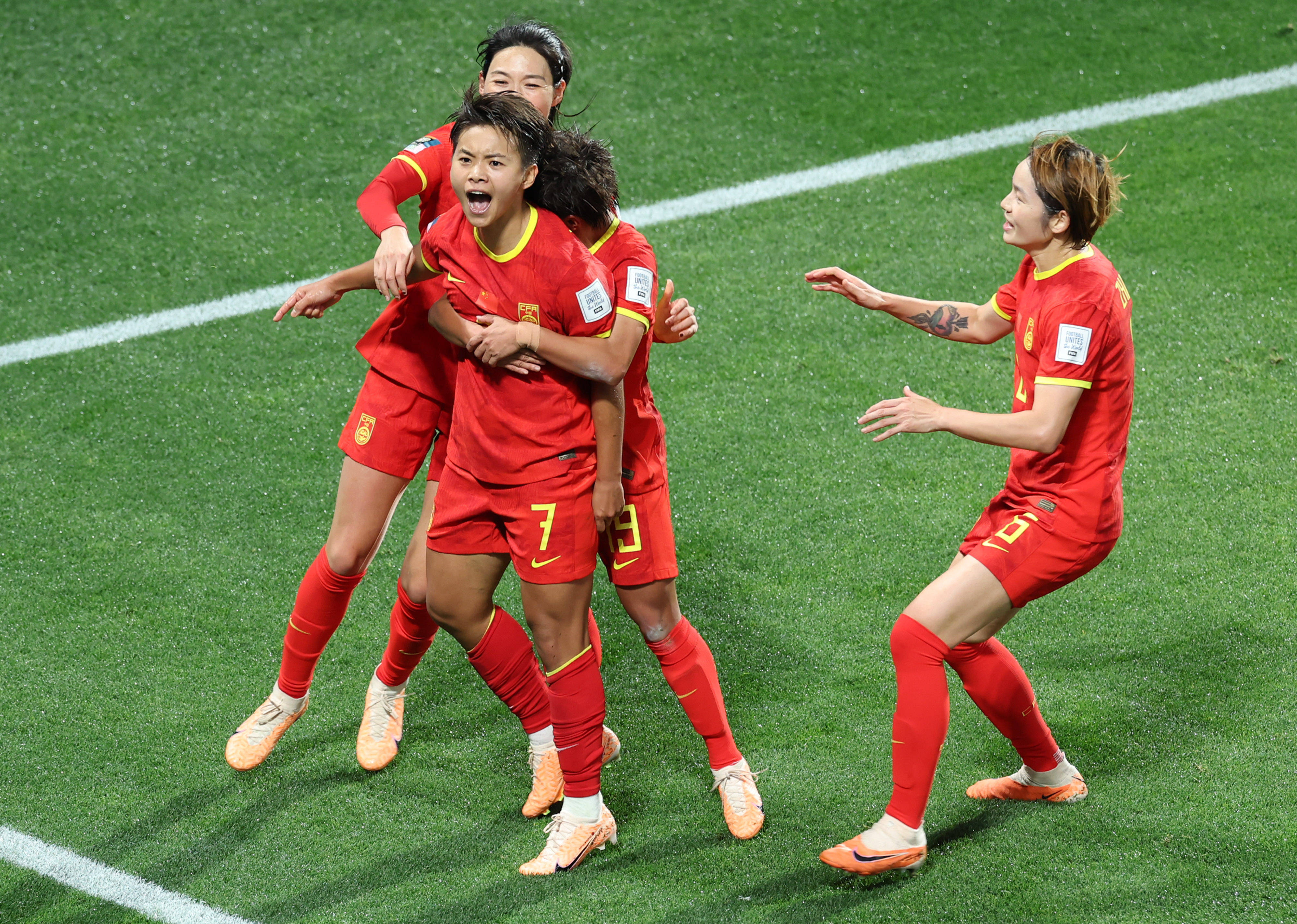 国际女足锦标赛掀起观赏热潮